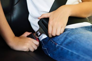 boy-car-child-1266014-1-e1561948355649